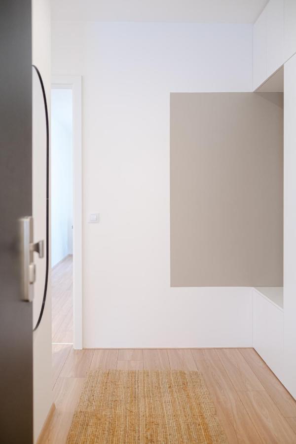Newly Built Apartment In Vibrant Neighbourhood Praga Exterior foto
